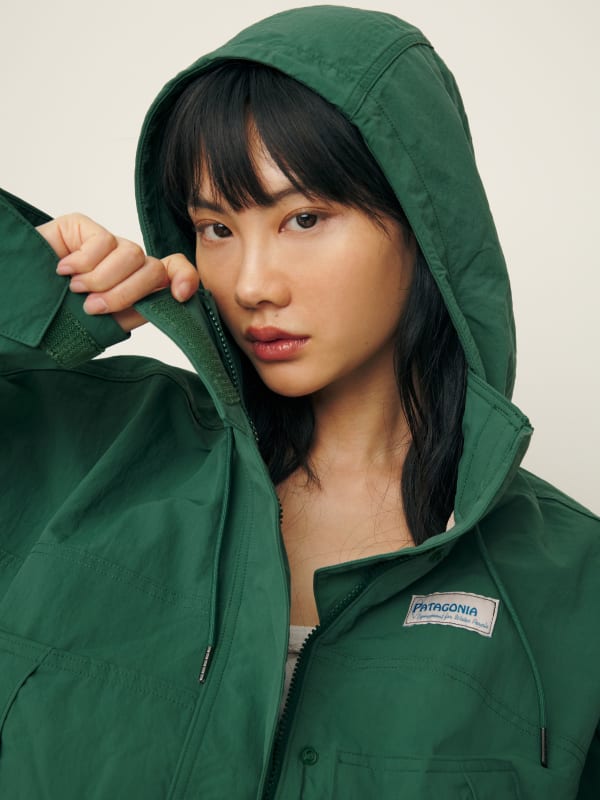 Patagonia Women's Skysail Jacket - Conifer Green
